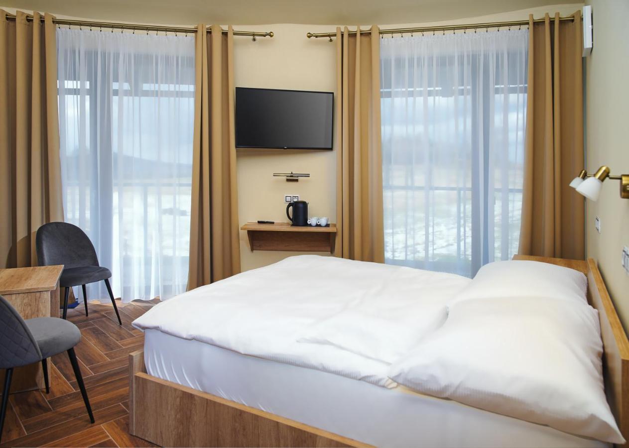 Hotel Dymnik ルンブルク エクステリア 写真