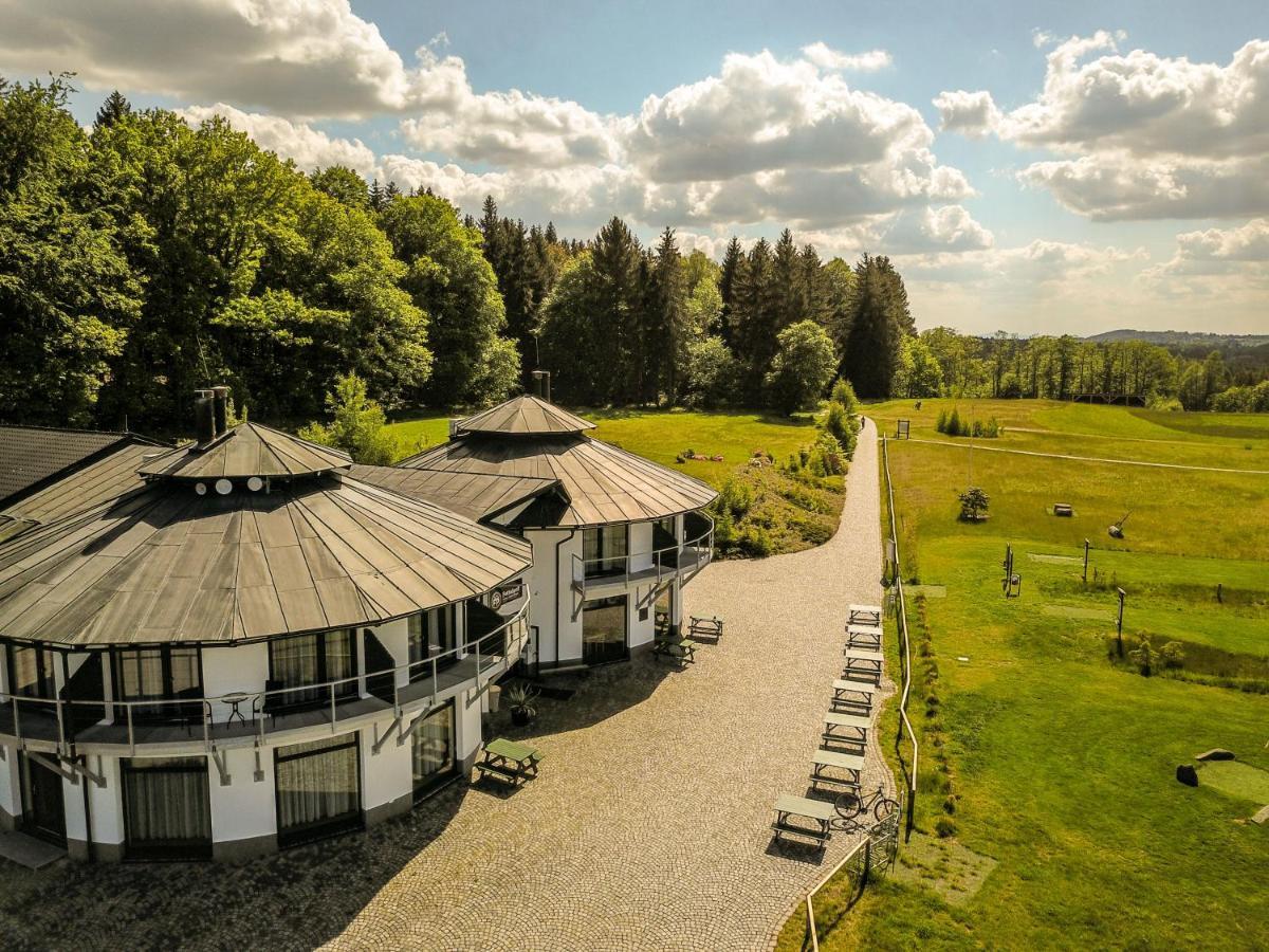 Hotel Dymnik ルンブルク エクステリア 写真